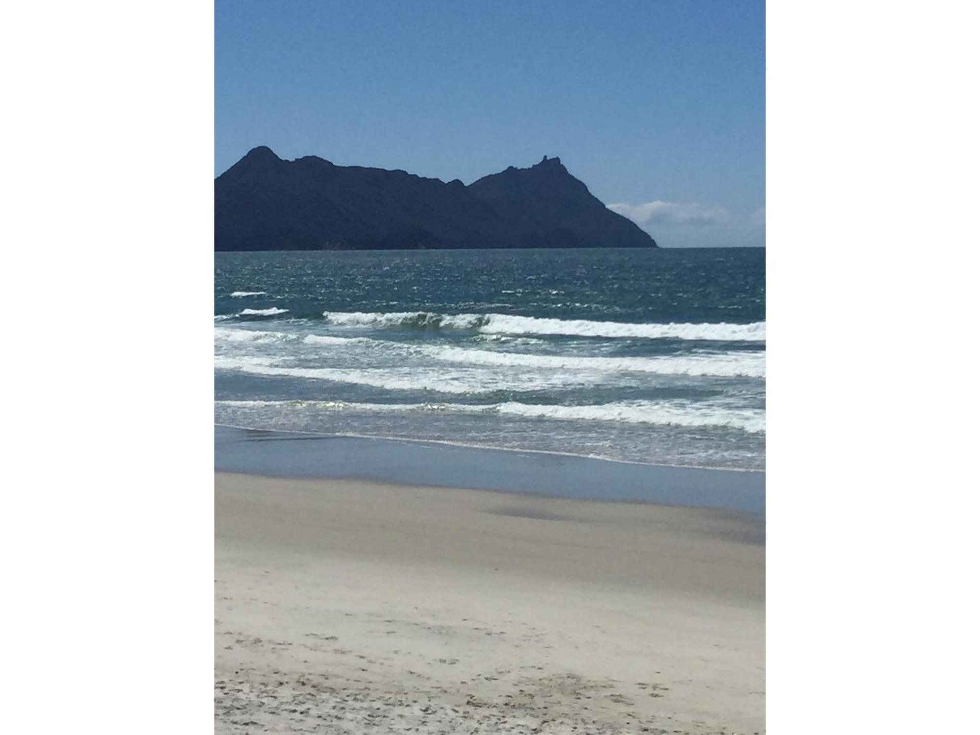 Ruakaka Sands - Ruakaka Holiday Home Экстерьер фото